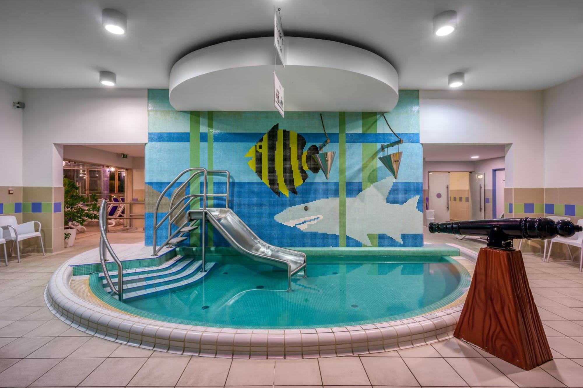 Ensana Thermal Aqua Heviz Exterior photo