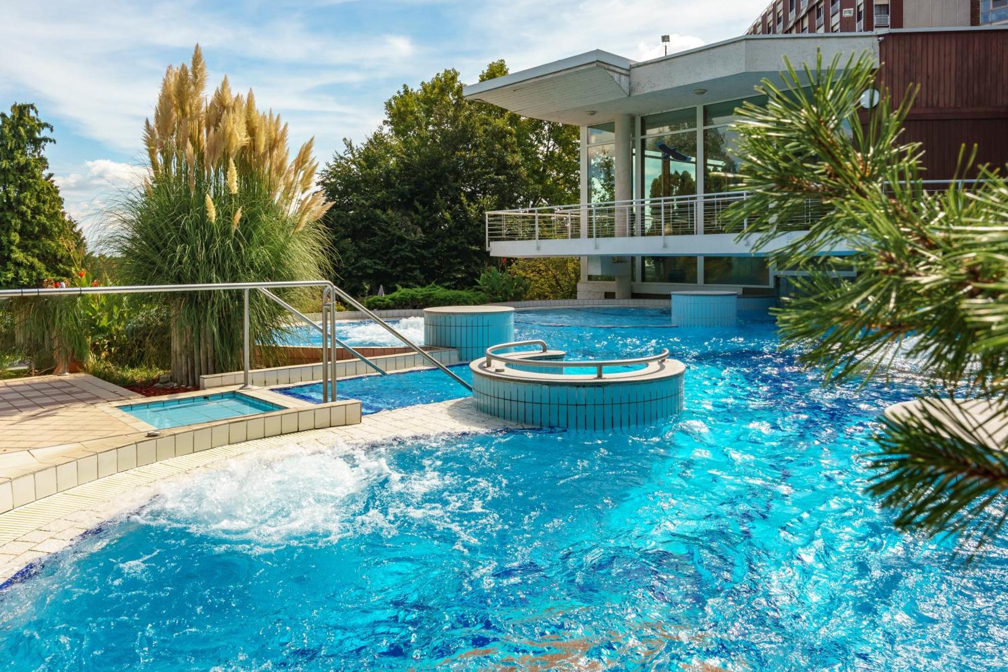 Ensana Thermal Aqua Heviz Exterior photo