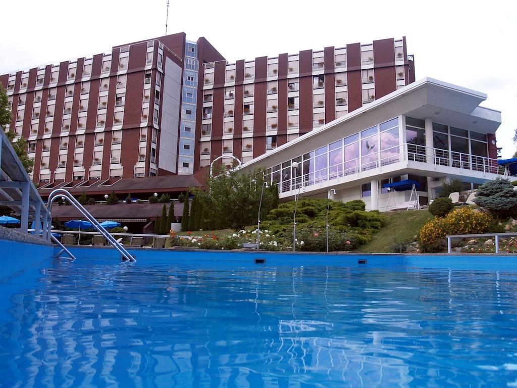 Ensana Thermal Aqua Hotel Heviz Exterior photo